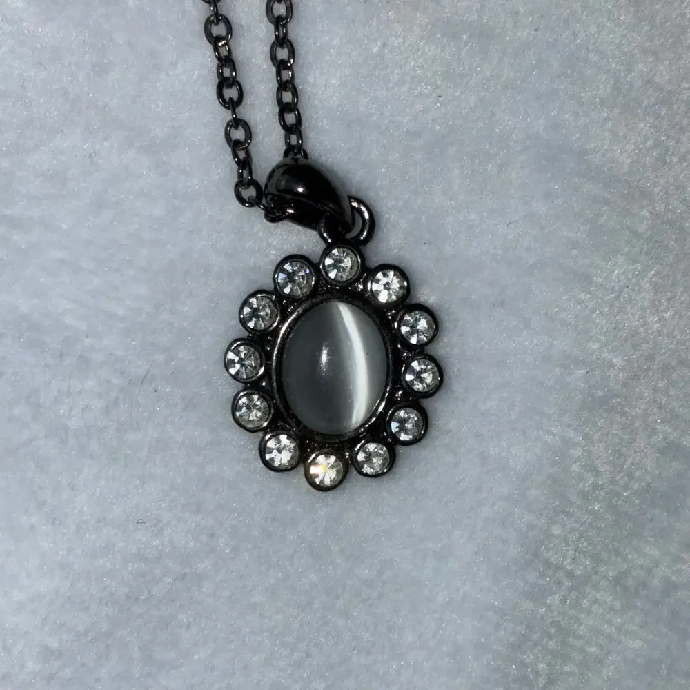 Cat Eye Stone Halo Rhinestone Pendant Necklace Dark Tone Chain Goth Witchy Moon